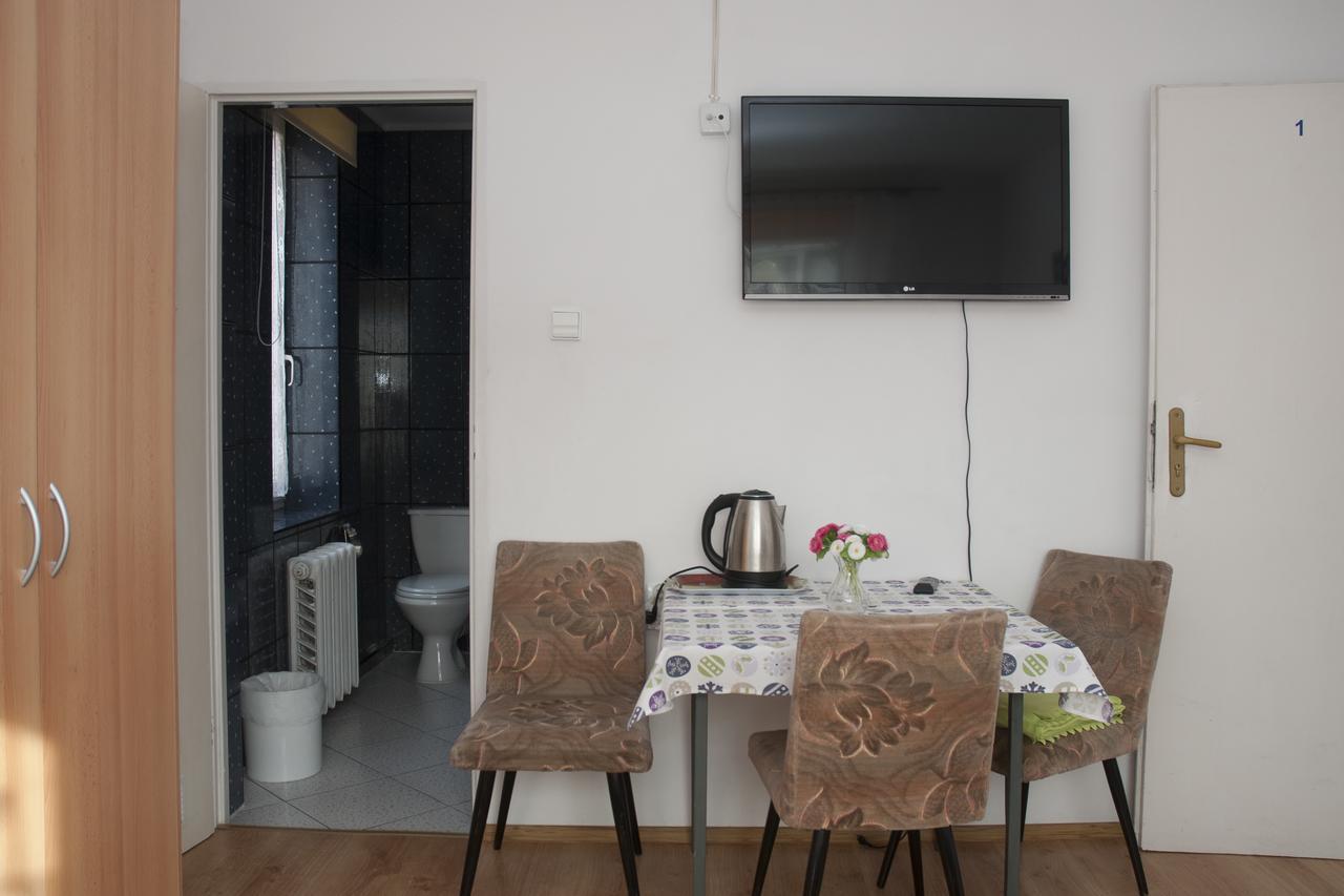 Apartament I Pokoje Aura Dom Wczasowy Darłówko Eksteriør billede